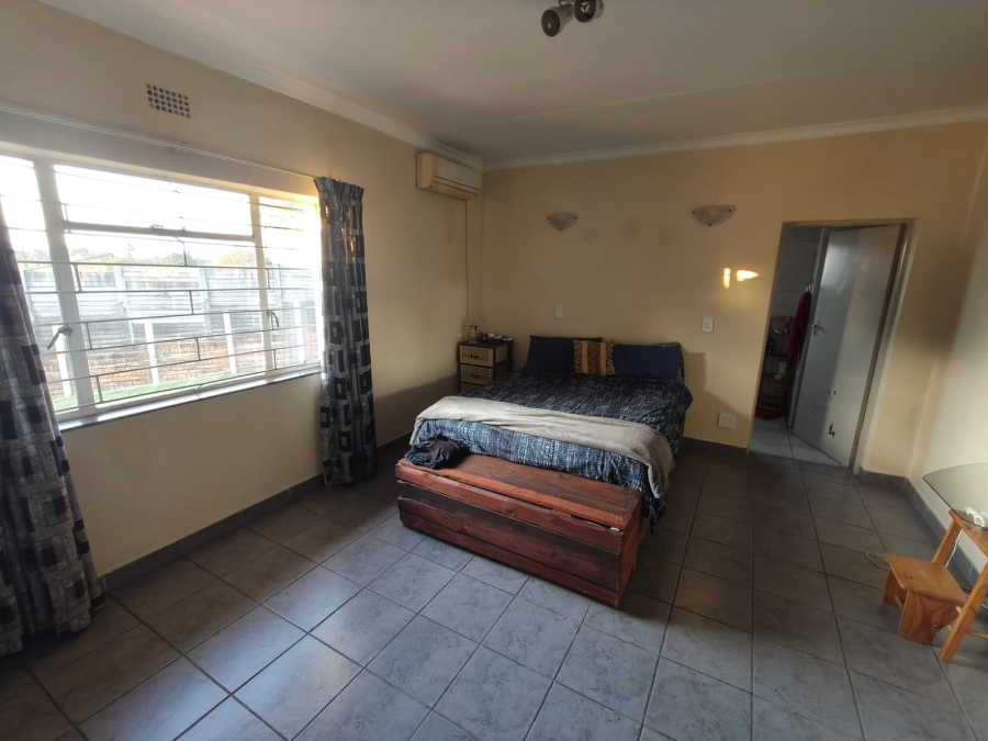 4 Bedroom Property for Sale in Protea Park North West